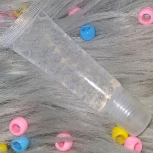 clear lip gloss